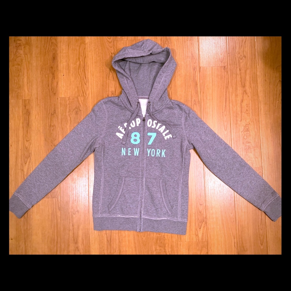 NWOT Aeropostale Grey Zip-Up Hoodie Women Small